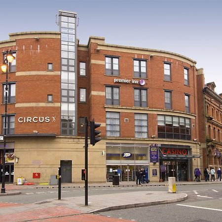 Premier Inn Manchester City Centre エクステリア 写真