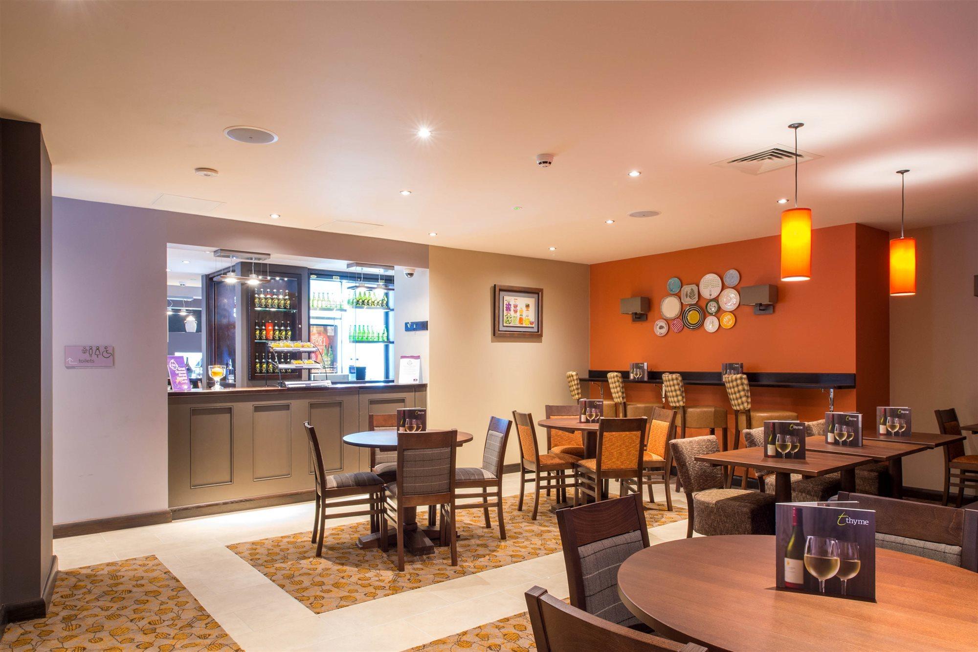 Premier Inn Manchester City Centre エクステリア 写真