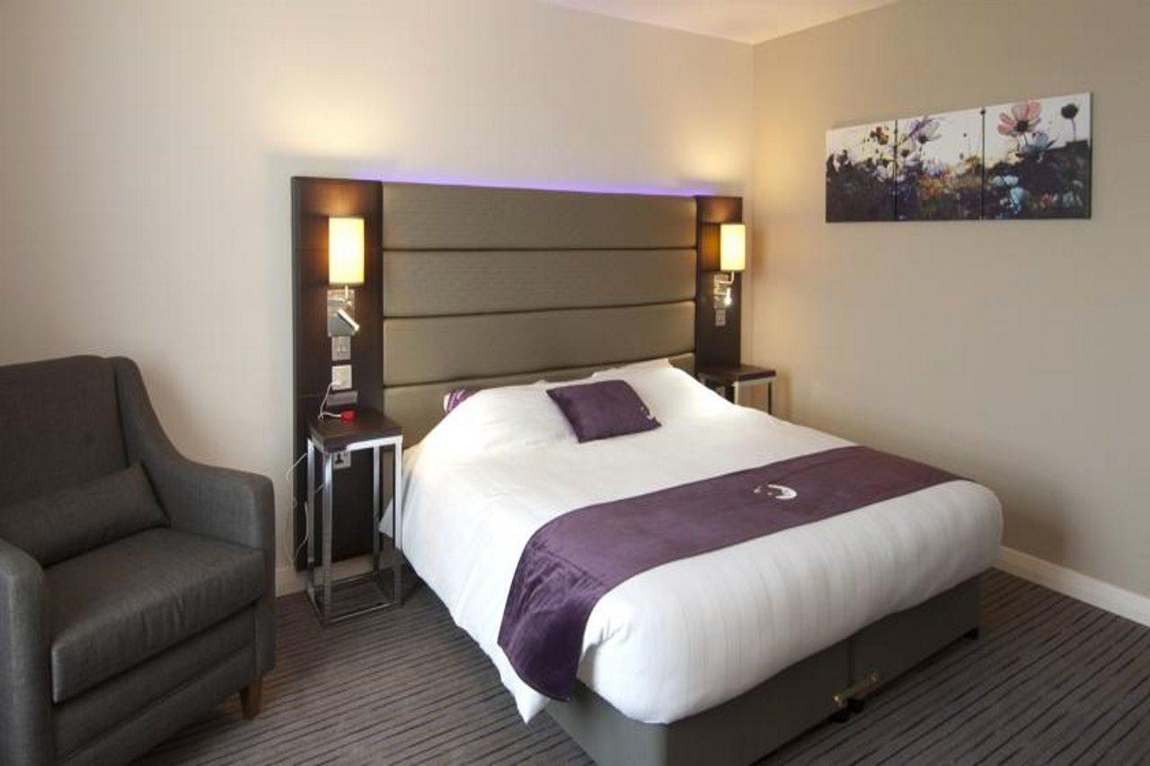 Premier Inn Manchester City Centre エクステリア 写真