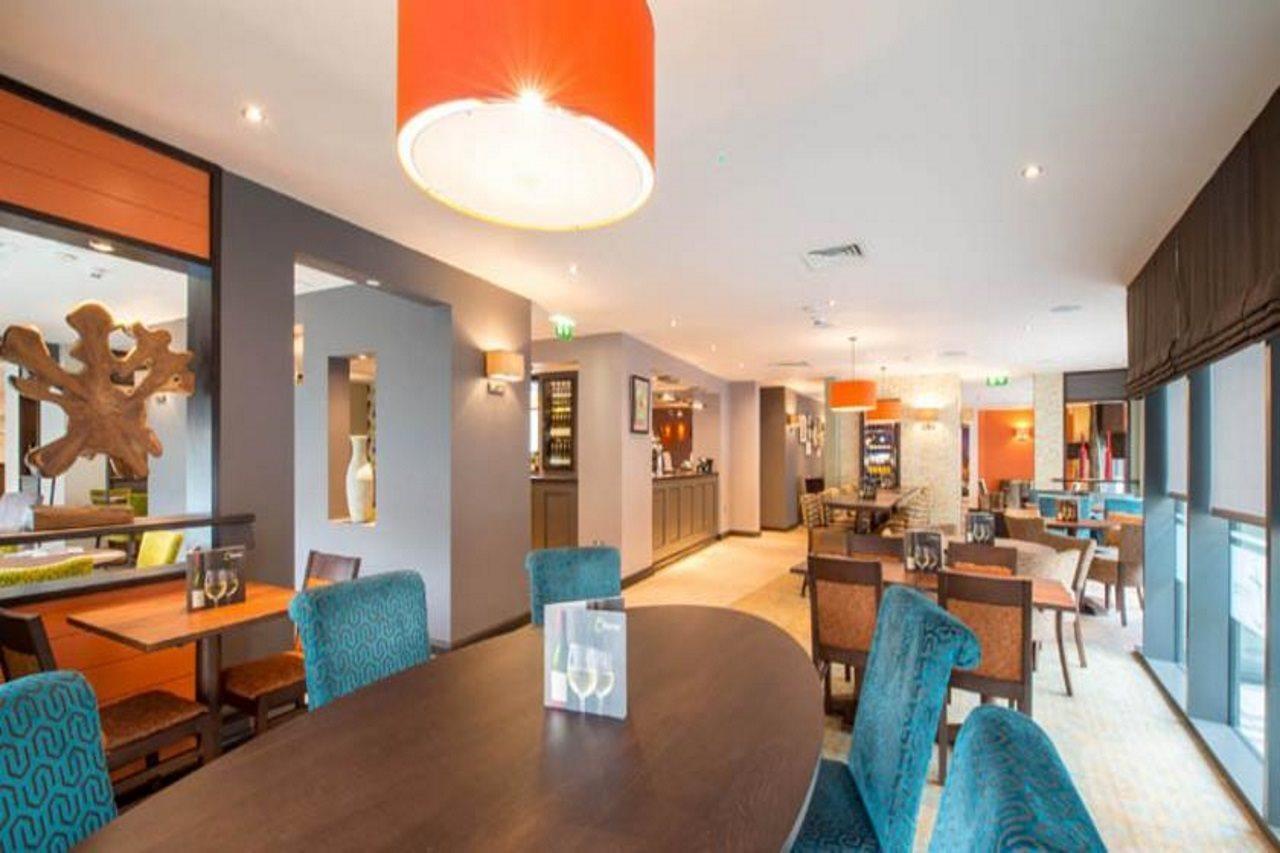 Premier Inn Manchester City Centre エクステリア 写真