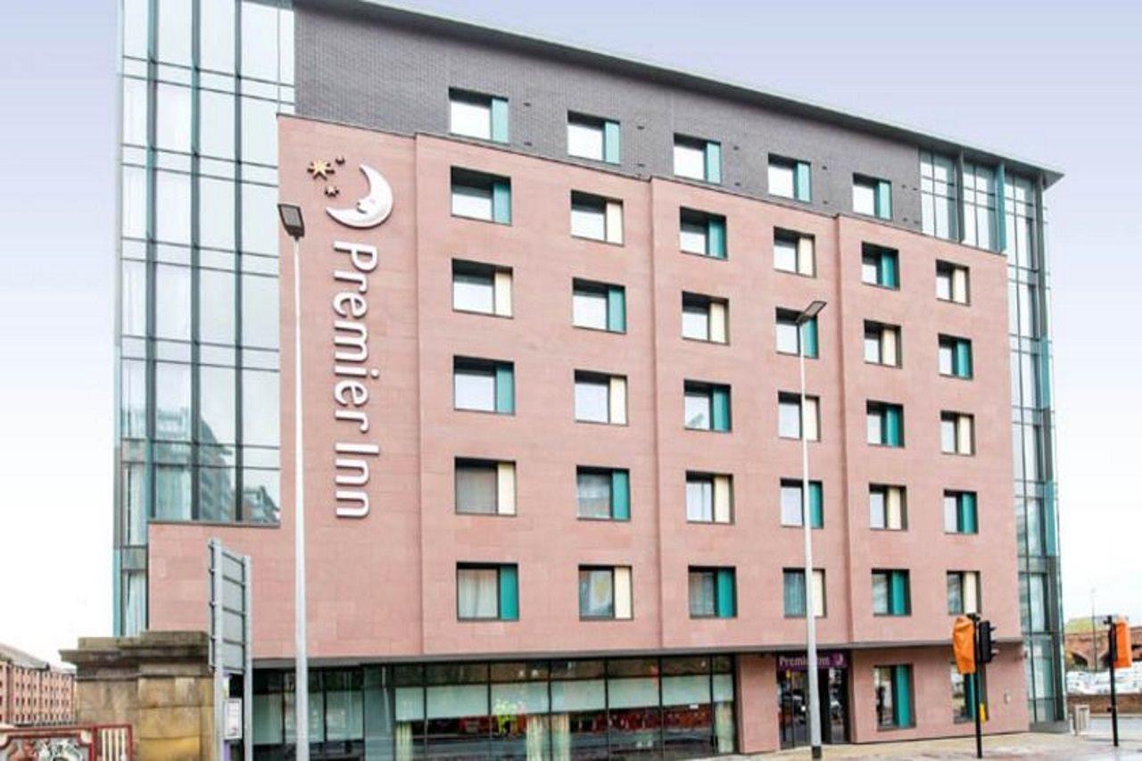 Premier Inn Manchester City Centre エクステリア 写真