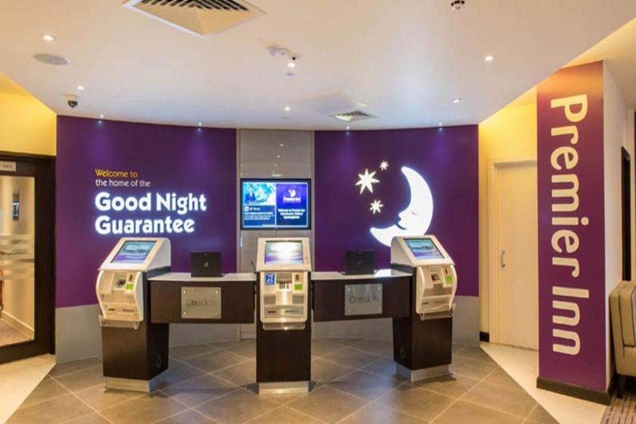 Premier Inn Manchester City Centre エクステリア 写真
