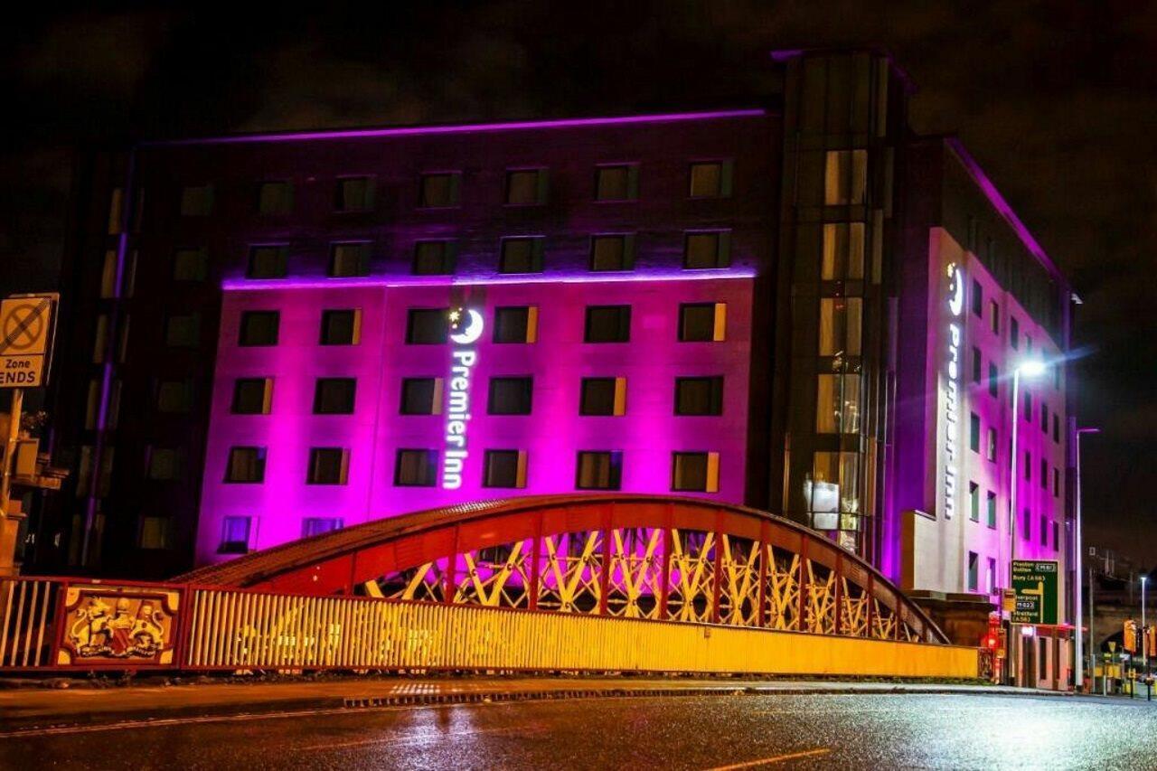 Premier Inn Manchester City Centre エクステリア 写真